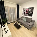 شقة Exclusive 2br! In Center +netflix +gym
