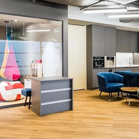 Exclusive 2br! In Center +netflix +gym Appartamento Varsavia