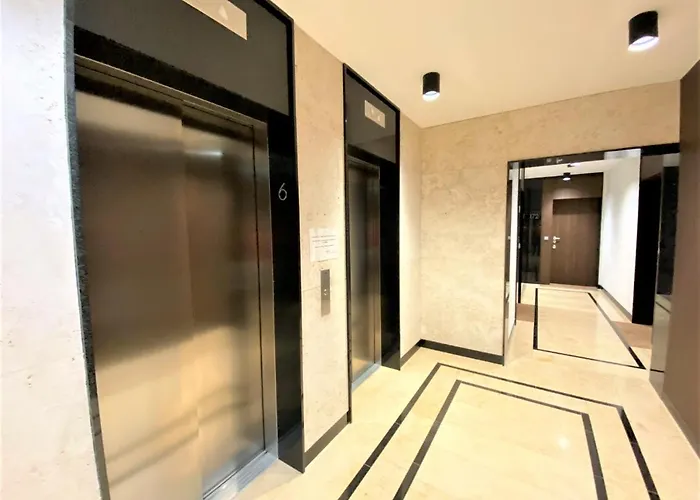 Apartman Exclusive 2br! In Center +netflix +gym