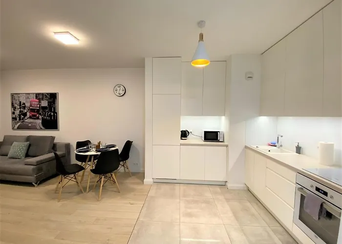 Exclusive 2br! In Center +netflix +gym Apartman *