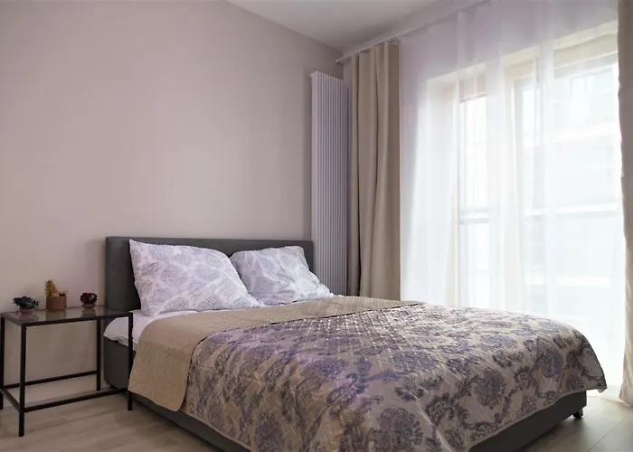 Exclusive 2br! In Center +netflix +gym * Varsó