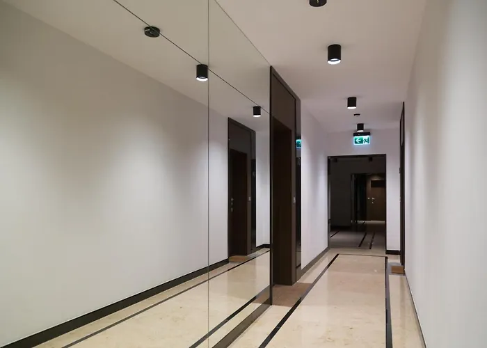 Exclusive 2br! In Center +netflix +gym Varsó