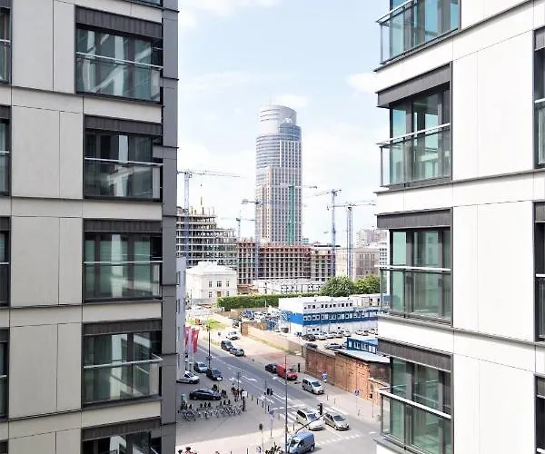 Exclusive 2br! In Center +netflix +gym * Varsó