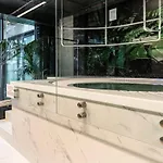 דירה Exclusive 2br! In Center +netflix +gym *